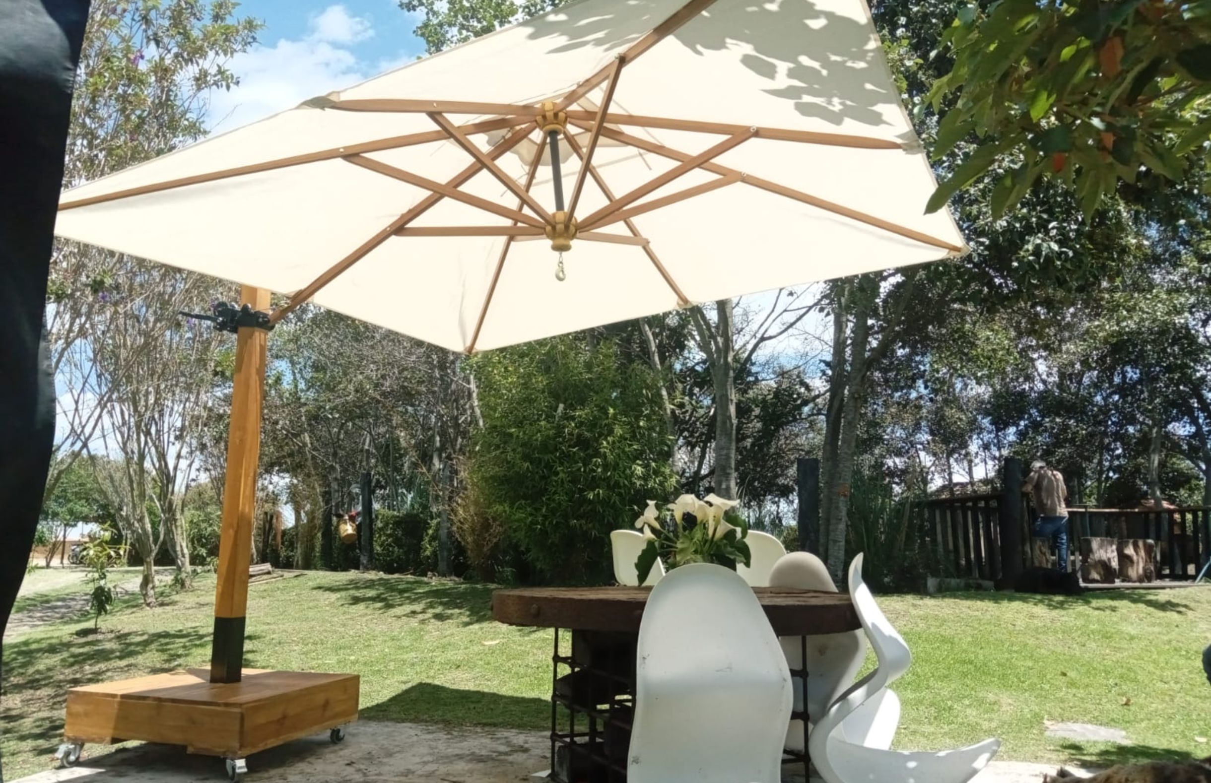 tienda de parasoles en cota